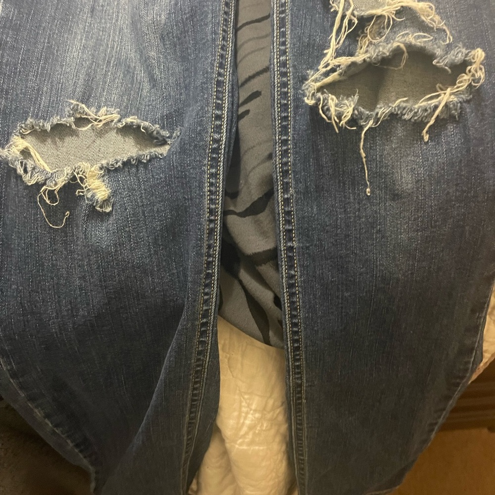 JEANS - Picture 7 of 8